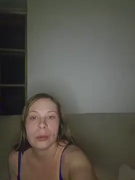 katiestevens online show from December 2025 10:51:03 PM