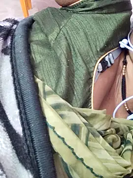 FeltedEuropium online show from February 2025 05:50:01 PM