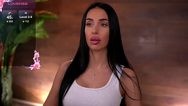 Snapshot of KairaAndrews chatting on November 2025 07:36:03 PM KairaAndrews online show from November 2025 07:36:03 PM