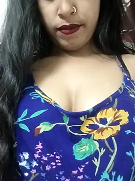 Snapshot of Rashmi_Singhal chatting on February 2025 07:28:02 PM Rashmi Singhal online show from February 2025 07:28:02 PM