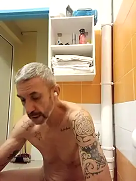 Snapshot of chris_sbh chatting on January 2025 08:11:02 AM chris sbh online show from January 2025 08:11:02 AM