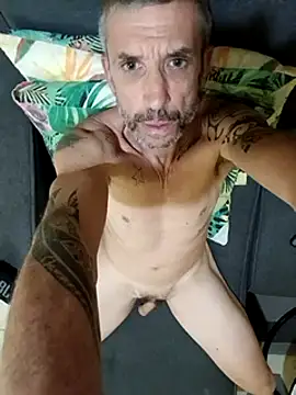 Snapshot of chris_sbh chatting on February 2025 02:26:02 AM chris sbh online show from February 2025 02:26:02 AM