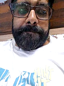Snapshot of bewolf_17 chatting on September 2025 03:46:01 PM bewolf 17 online show from September 2025 03:46:01 PM