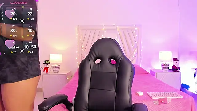 MavyStar online show from December 2024 11:41:02 AM