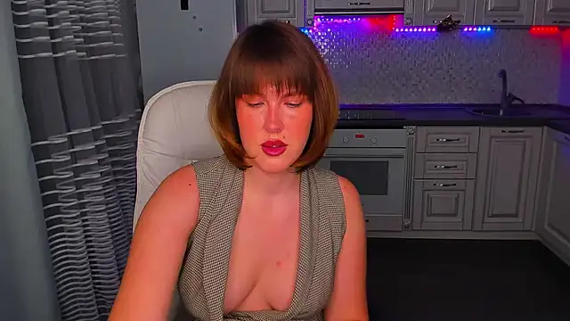 Snapshot of mirrorofsoul chatting on December 2024 04:33:02 AM mirrorofsoul online show from December 2024 04:33:02 AM