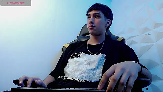 Jake tripp online show from December 2024 06:10:02 AM