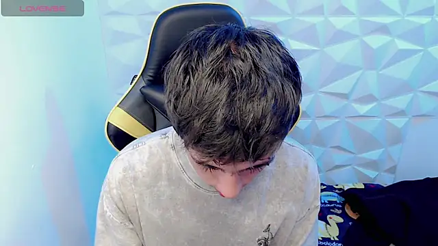 Jake tripp online show from December 2024 04:27:02 AM