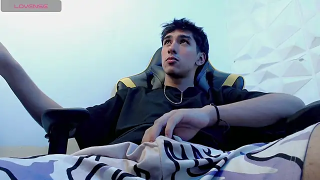 Jake tripp online show from January 2025 06:06:01 AM