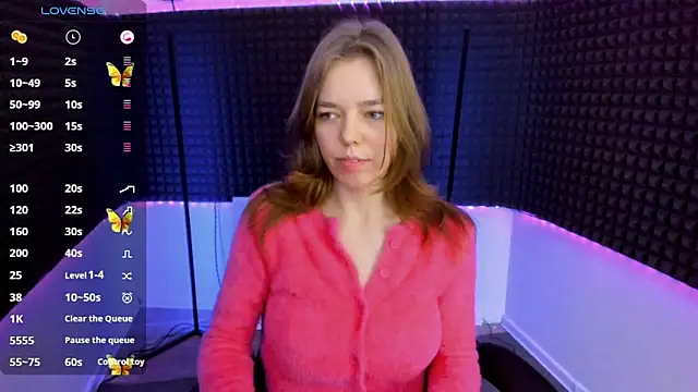 Snapshot of Tina_Tayllor chatting on January 2025 08:03:02 PM Tina Tayllor online show from January 2025 08:03:02 PM
