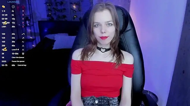 Snapshot of Tina_Tayllor chatting on February 2025 01:51:02 PM Tina Tayllor online show from February 2025 01:51:02 PM