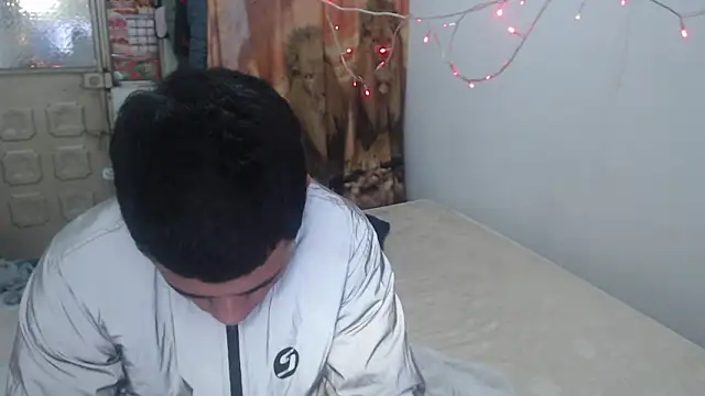 Snapshot of bby_santi chatting on February 2026 09:37:02 AM bby santi online show from February 2026 09:37:02 AM