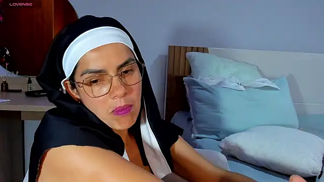 ClaraMariaMon online show from March 2025 10:05:01 PM