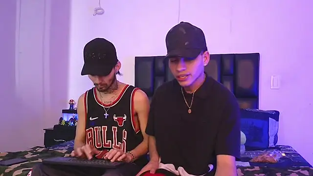 Brutal Sex Fucking online show from September 2025 11:15:02 PM