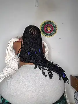 Snapshot of hot-tandy chatting on November 2025 11:38:02 PM hot-tandy online show from November 2025 11:38:02 PM