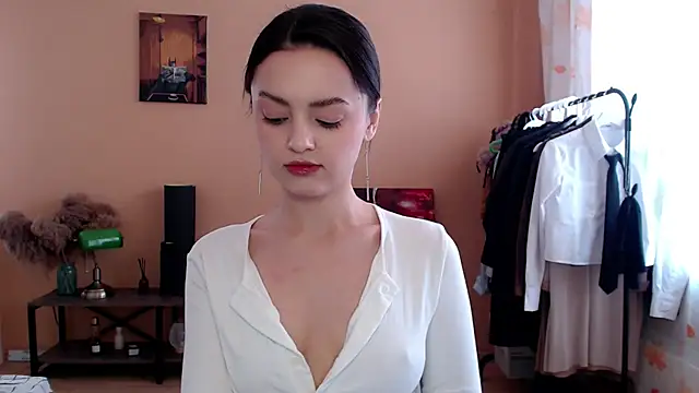 CuteRuby99 online show from January 2026 05:44:02 AM