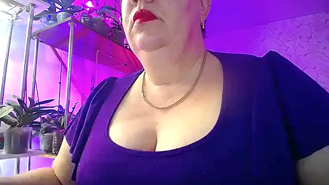  Sweet Woman online show from November 2025 06:04:02 AM