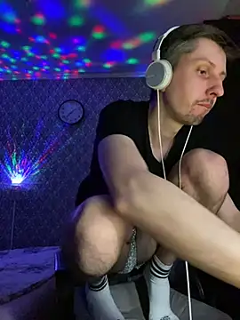 Aki-Laky online show from February 2025 08:38:02 PM