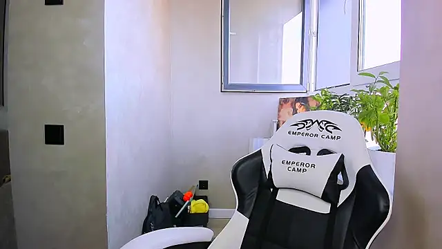 fancy bunny online show from April 2026 05:03:02 AM