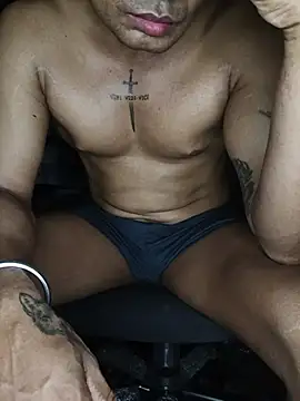 Snapshot of loveboyrp chatting on July 2026 11:52:01 AM loveboyrp online show from July 2026 11:52:01 AM
