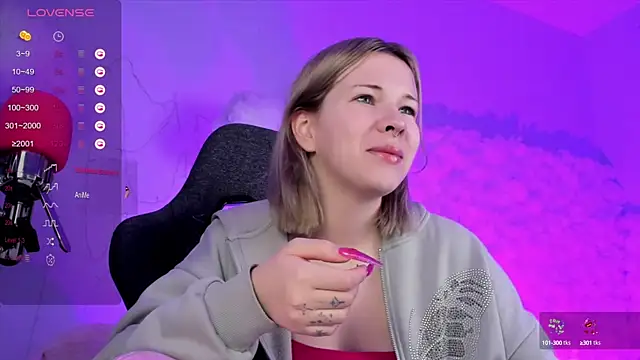 AliceSunday online show from December 2024 08:16:02 AM