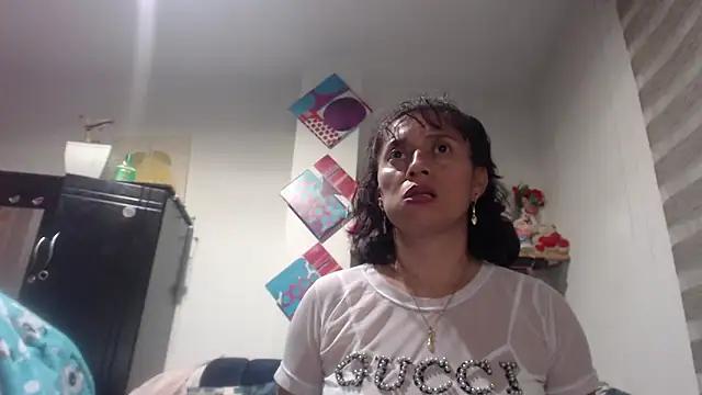 Snapshot of sexy_mary_69 chatting on October 2025 12:02:01 AM sexy mary 69 online show from October 2025 12:02:01 AM