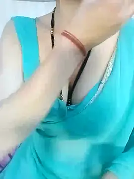 Snapshot of Bulbul_02 chatting on November 2025 05:34:01 AM Bulbul 02 online show from November 2025 05:34:01 AM