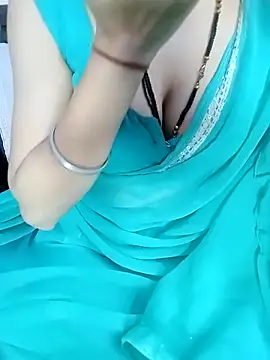 Snapshot of Bulbul_02 chatting on November 2025 05:50:02 AM Bulbul 02 online show from November 2025 05:50:02 AM