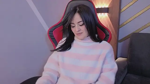 Emma gatess online show from September 2025 12:05:01 PM