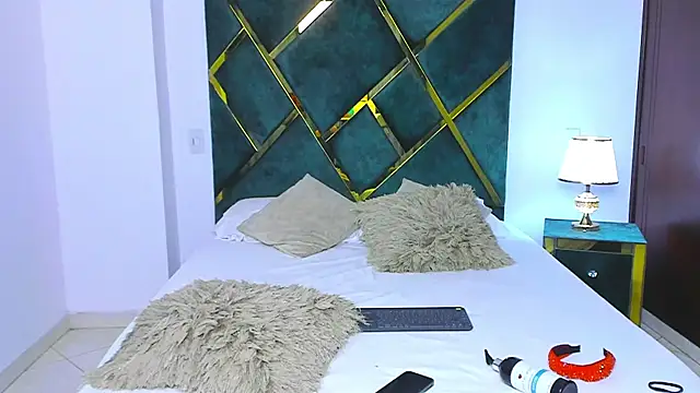 Snapshot of Criss_Ariana chatting on February 2025 05:52:02 PM Criss Ariana online show from February 2025 05:52:02 PM