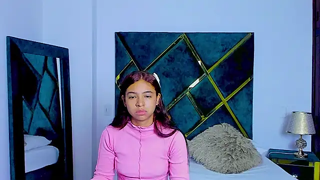 Snapshot of Criss_Ariana chatting on March 2025 11:42:02 AM Criss Ariana online show from March 2025 11:42:02 AM