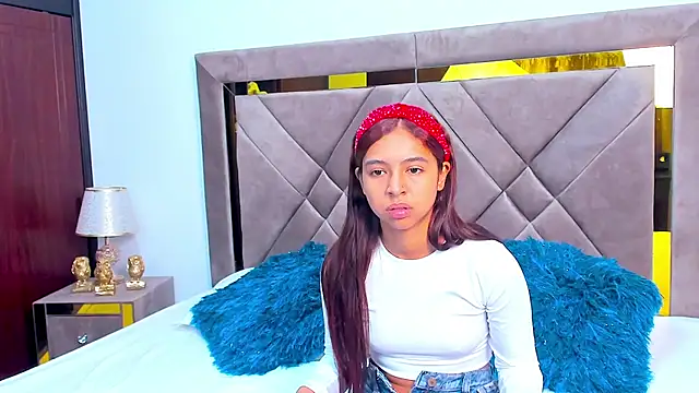 Snapshot of Criss_Ariana chatting on March 2025 06:29:01 PM Criss Ariana online show from March 2025 06:29:01 PM