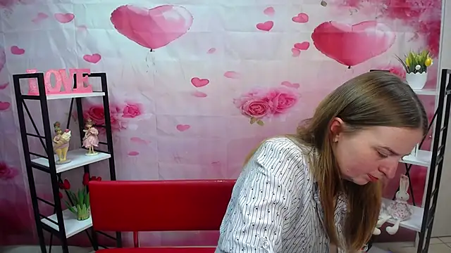 FreyaDak online show from February 2026 06:17:02 PM