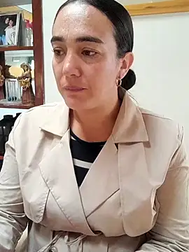 skayhot  online show from November 2025 01:21:02 PM