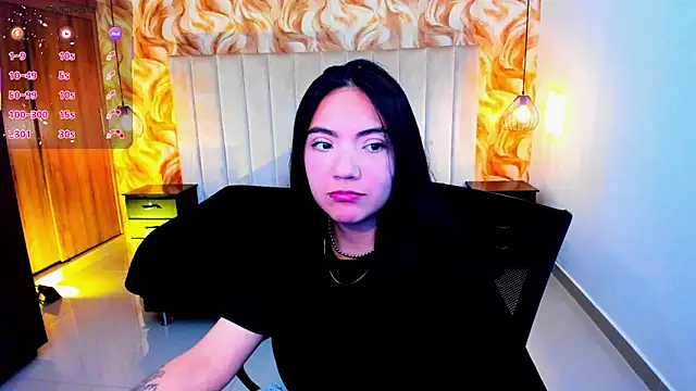 Snapshot of miichael_black chatting on April 2026 06:31:01 PM miichael black online show from April 2026 06:31:01 PM