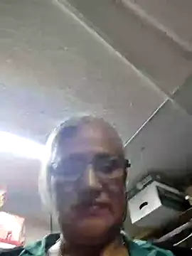 Snapshot of Edged_Hot69 chatting on December 2024 02:00:02 PM Edged Hot69 online show from December 2024 02:00:02 PM