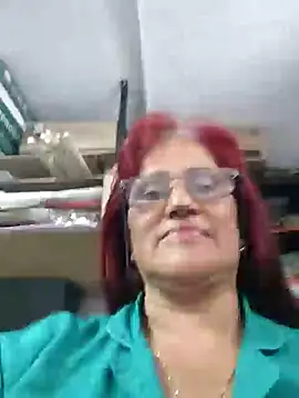 Snapshot of Edged_Hot69 chatting on January 2025 09:29:01 PM Edged Hot69 online show from January 2025 09:29:01 PM