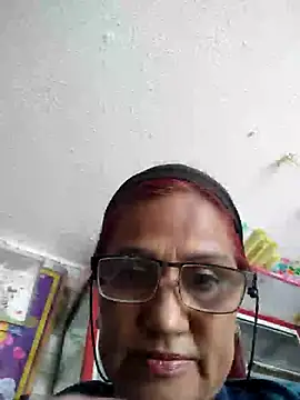 Snapshot of Edged_Hot69 chatting on February 2025 02:04:01 PM Edged Hot69 online show from February 2025 02:04:01 PM