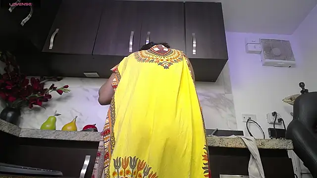 iniyalaboni online show from March 2026 07:20:02 PM