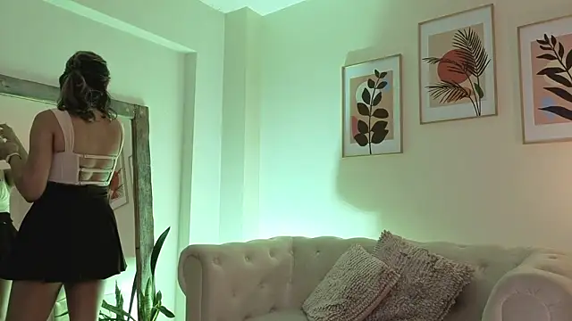 DahianaWalcott online show from March 2026 05:53:02 PM