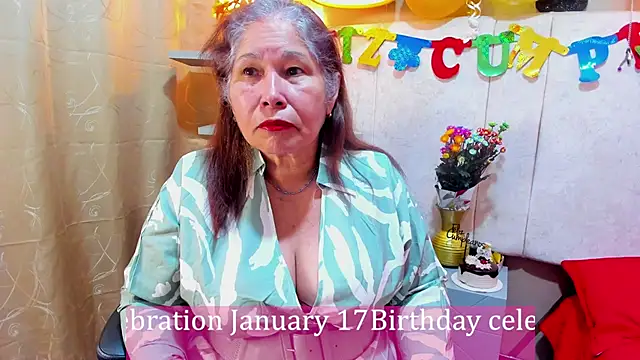 Snapshot of girl_amada chatting on January 2025 12:31:01 AM girl amada online show from January 2025 12:31:01 AM