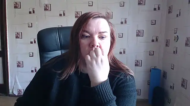 Snapshot of TasyaBigTTs chatting on April 2026 10:38:02 AM TasyaBigTTs online show from April 2026 10:38:02 AM