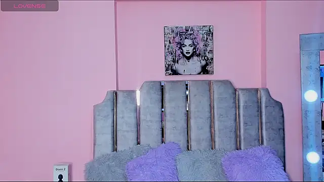 karol noa online show from February 2025 03:23:02 AM