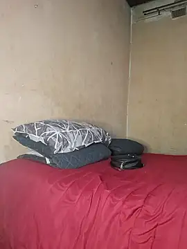 Goodgirlsue 77 online show from October 2025 03:56:02 PM