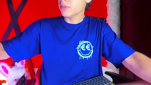 LilOwen  online show from February 2026 03:54:01 PM