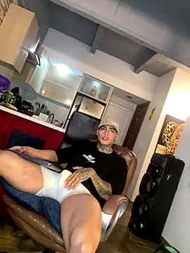 Dominiofit online show from November 2025 02:02:02 AM