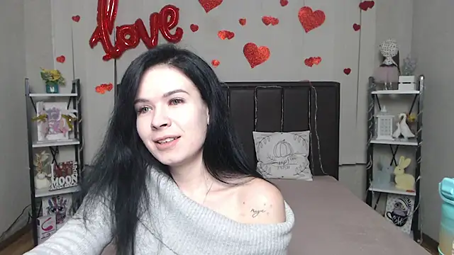 Snapshot of JasmineKouch chatting on February 2026 06:17:02 PM JasmineKouch online show from February 2026 06:17:02 PM