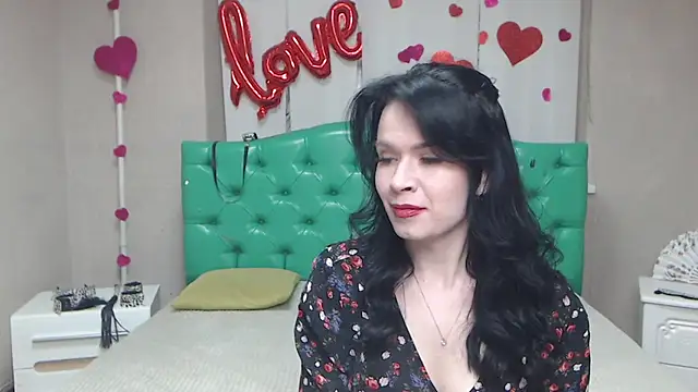 Snapshot of JasmineKouch chatting on April 2026 06:10:01 PM JasmineKouch online show from April 2026 06:10:01 PM