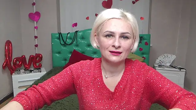 OliviaHorst online show from November 2025 06:19:02 PM