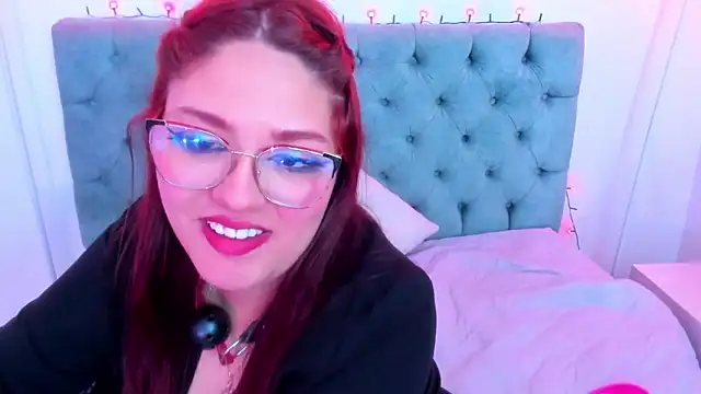 Snapshot of Camiila_Osorio chatting on January 2025 07:17:01 AM Camiila Osorio online show from January 2025 07:17:01 AM