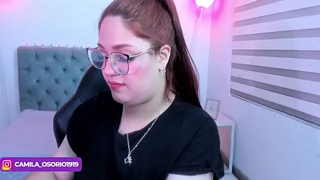 Snapshot of Camiila_Osorio chatting on January 2025 09:41:01 AM Camiila Osorio online show from January 2025 09:41:01 AM